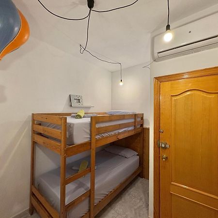 Habitacion En Calle Molino Malaga Luaran gambar