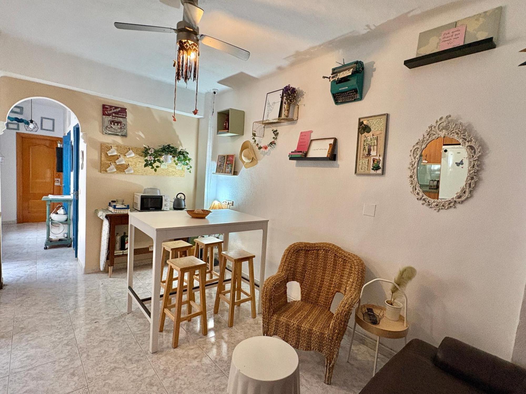 Habitacion En Calle Molino Malaga Luaran gambar